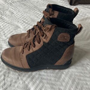Sorel Brown and Black Lace-Up Wool-Panel Ankle Boots